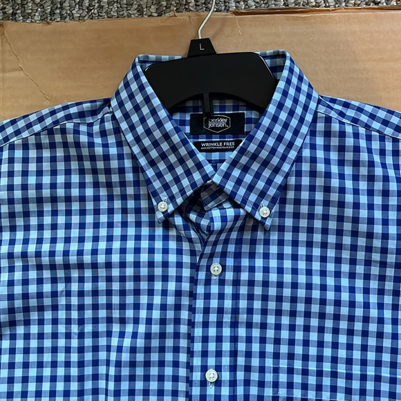 NWOT -Men’s L - Berkley Jensen Wrinkle Free ShortSleeve button down -(BLUE)- - Picture 4 of 11